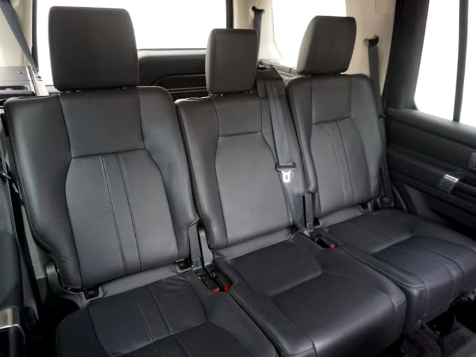 2025 Land Rover Discovery 4