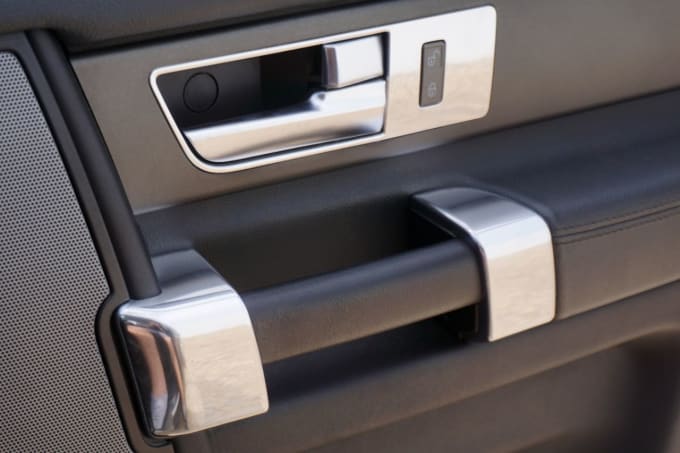 2025 Land Rover Discovery 4