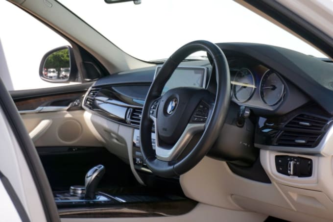 2025 BMW X5