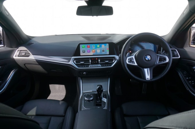 2025 BMW 3 Series