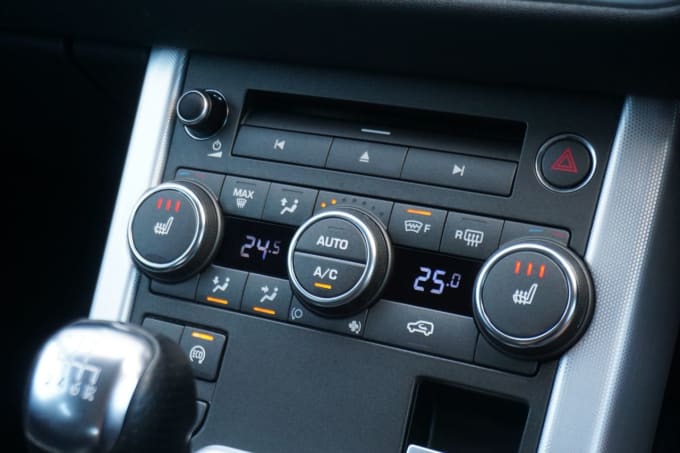 2025 Land Rover Range Rover Evoque