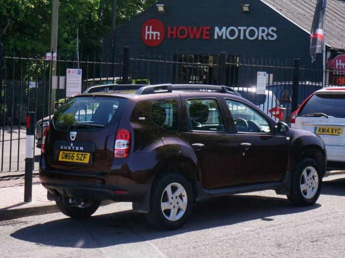 2025 Dacia Duster