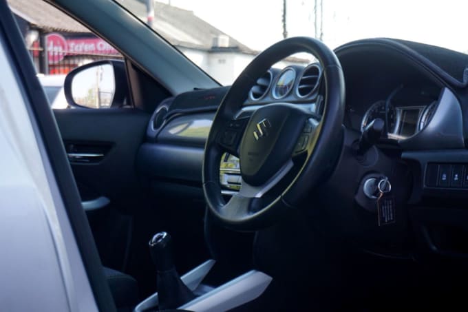 2025 Suzuki Vitara