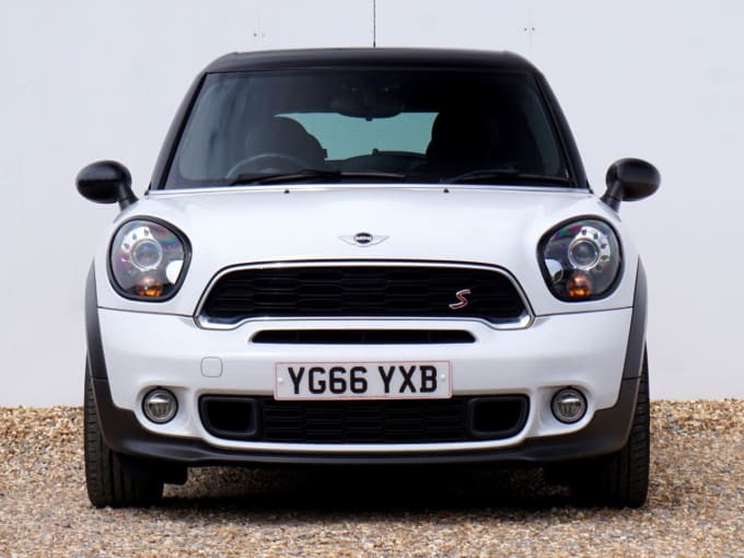 2025 Mini Paceman