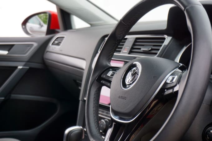 2025 Volkswagen Golf