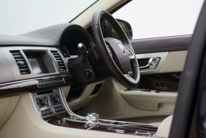 2025 Jaguar Xf