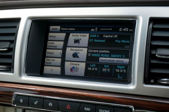 2025 Jaguar Xf