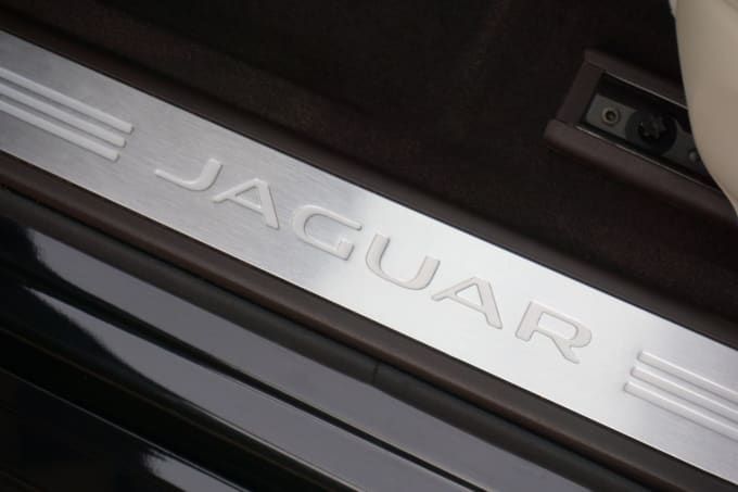 2025 Jaguar Xf