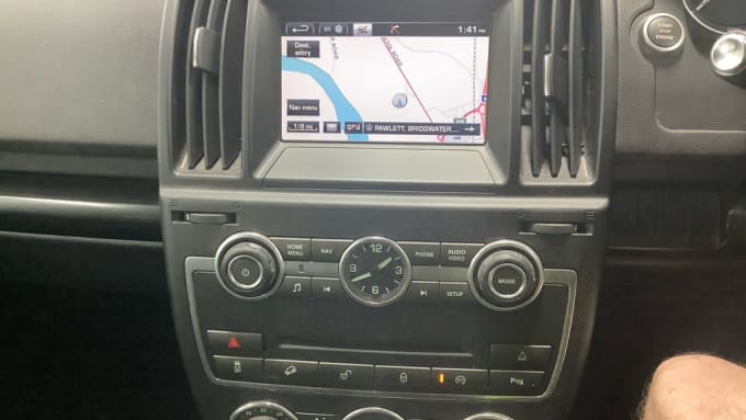 2025 Land Rover Freelander 2