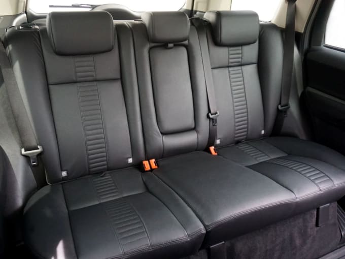 2025 Land Rover Freelander 2