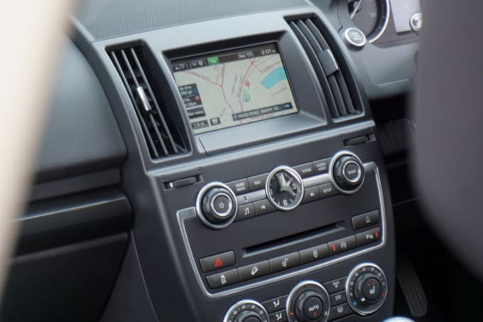 2025 Land Rover Freelander 2