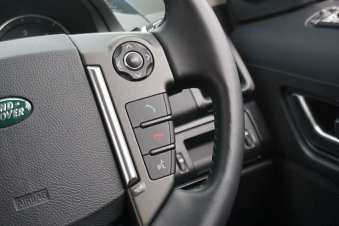 2025 Land Rover Freelander 2