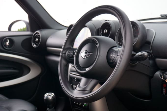2025 Mini Paceman