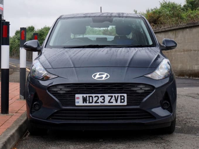 2025 Hyundai I10