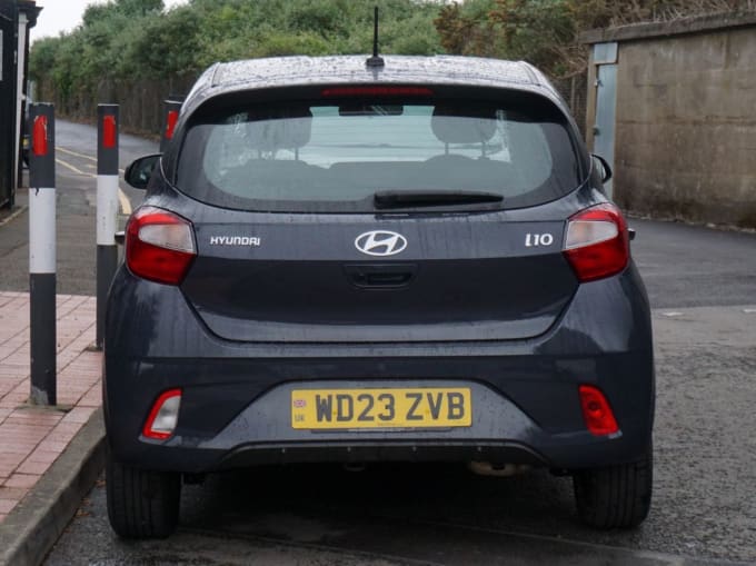 2025 Hyundai I10
