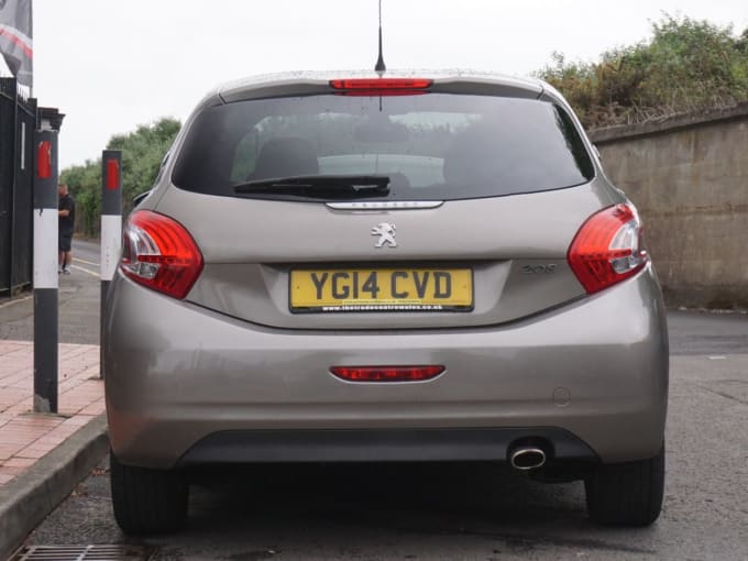 2025 Peugeot 208