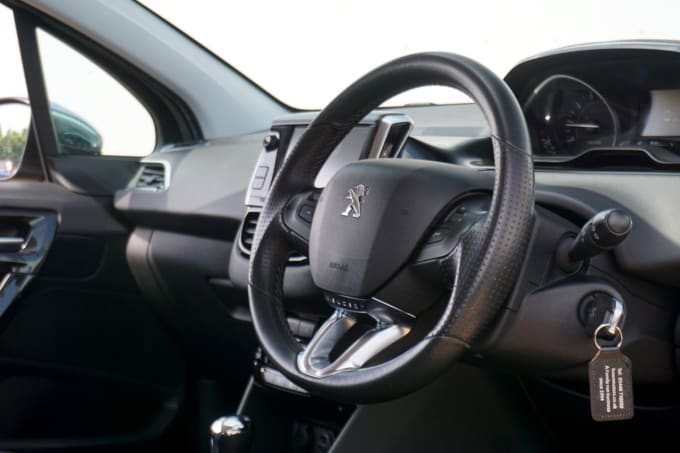 2025 Peugeot 208