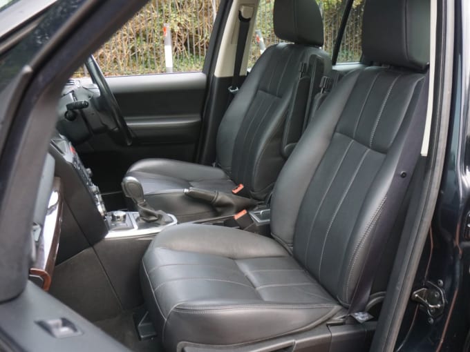 2025 Land Rover Freelander 2
