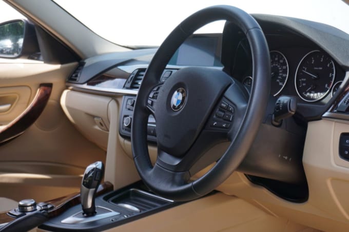 2025 BMW 3 Series