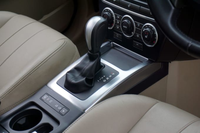 2025 Land Rover Freelander 2