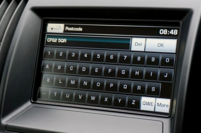 2025 Land Rover Freelander 2