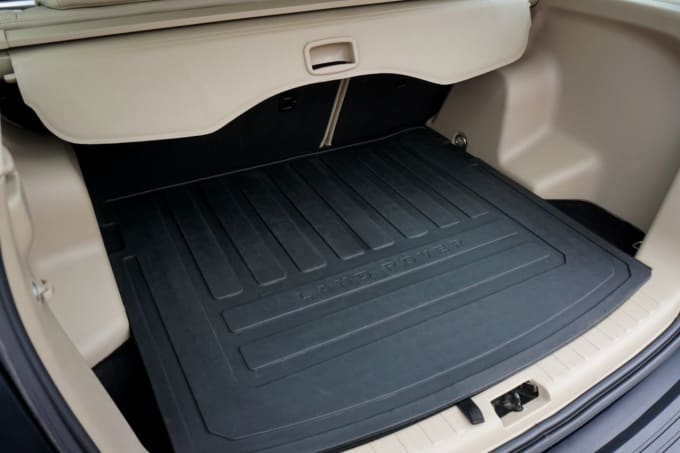 2025 Land Rover Freelander 2
