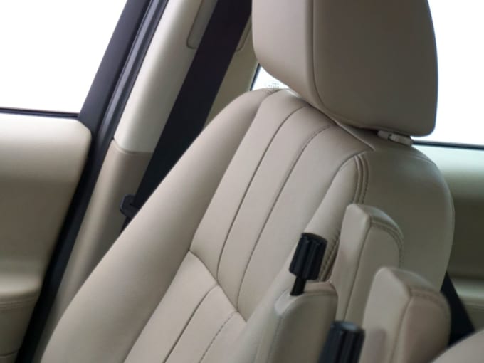 2025 Land Rover Freelander 2
