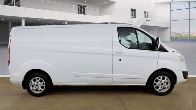 2025 Ford Transit Custom