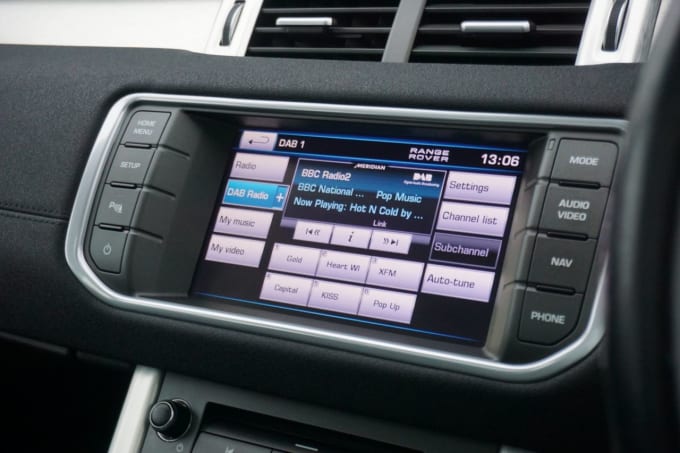 2025 Land Rover Range Rover Evoque