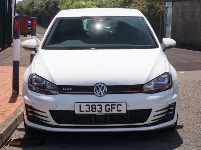 2025 Volkswagen Golf
