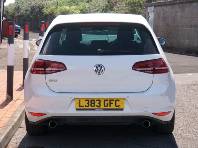 2025 Volkswagen Golf
