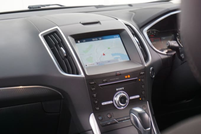 2025 Ford Edge