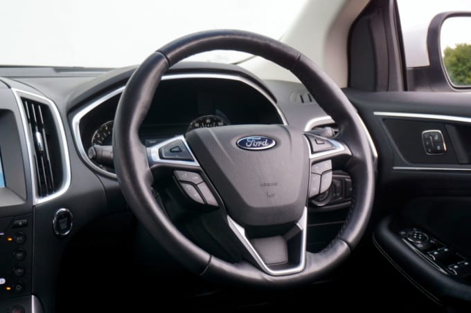 2025 Ford Edge