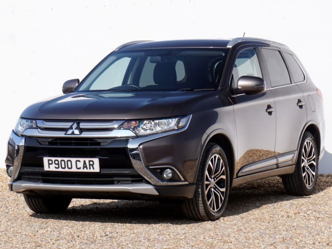 2025 Mitsubishi Outlander