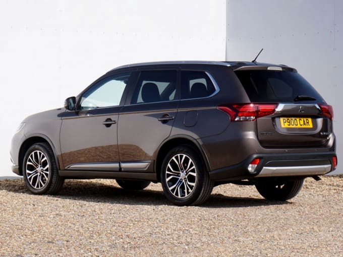 2025 Mitsubishi Outlander