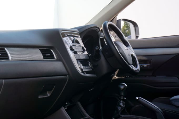 2025 Mitsubishi Outlander