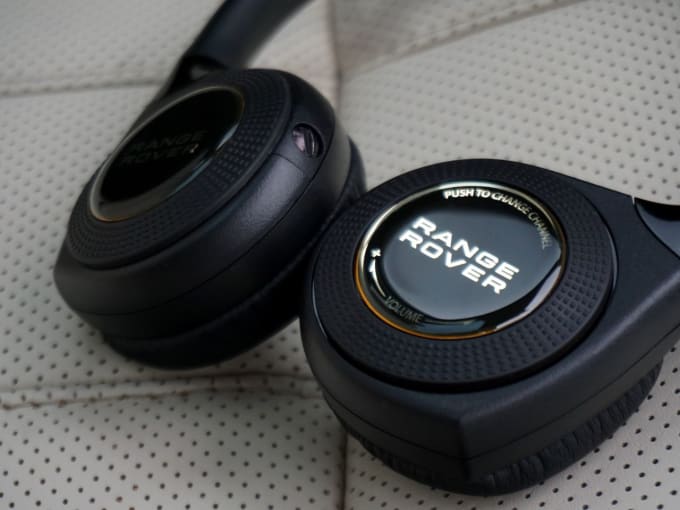 2025 Land Rover Range Rover Evoque