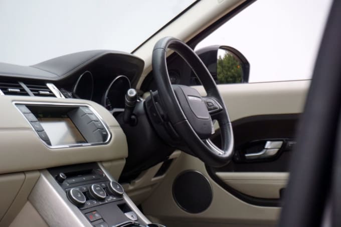 2025 Land Rover Range Rover Evoque