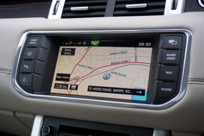 2025 Land Rover Range Rover Evoque