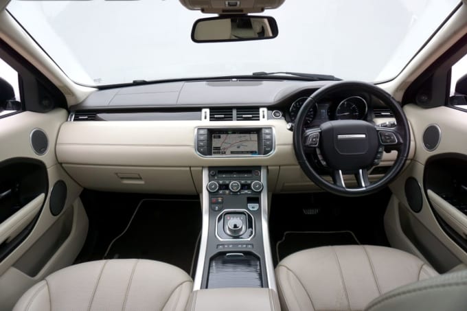 2025 Land Rover Range Rover Evoque