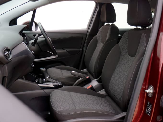 2025 Vauxhall Crossland X