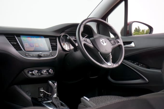 2025 Vauxhall Crossland X