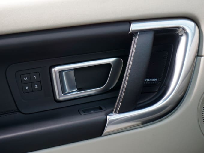 2025 Land Rover Discovery Sport
