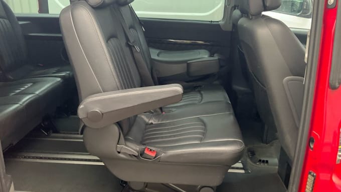 2025 Mercedes-benz Viano