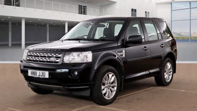 2025 Land Rover Freelander 2