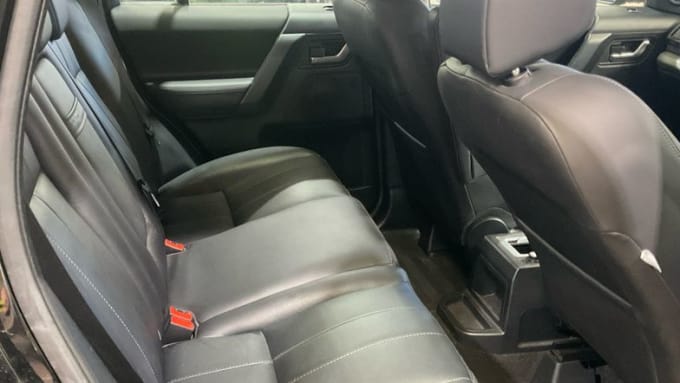 2025 Land Rover Freelander 2