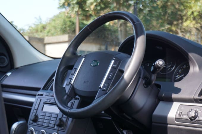 2025 Land Rover Freelander 2