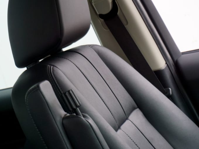2025 Land Rover Freelander 2