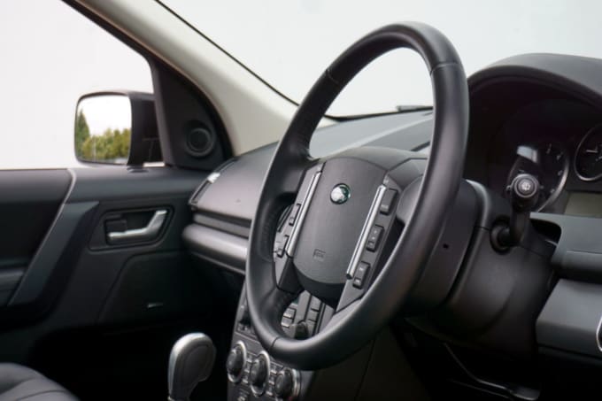 2025 Land Rover Freelander 2