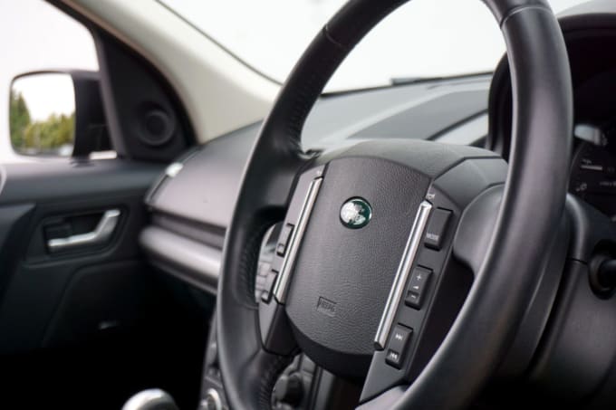 2025 Land Rover Freelander 2